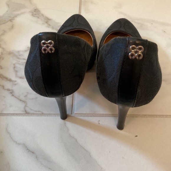 Coach Signature pumps Size 7B. Black with 3” heel. Gently used. No box. - Picture 6 of 11